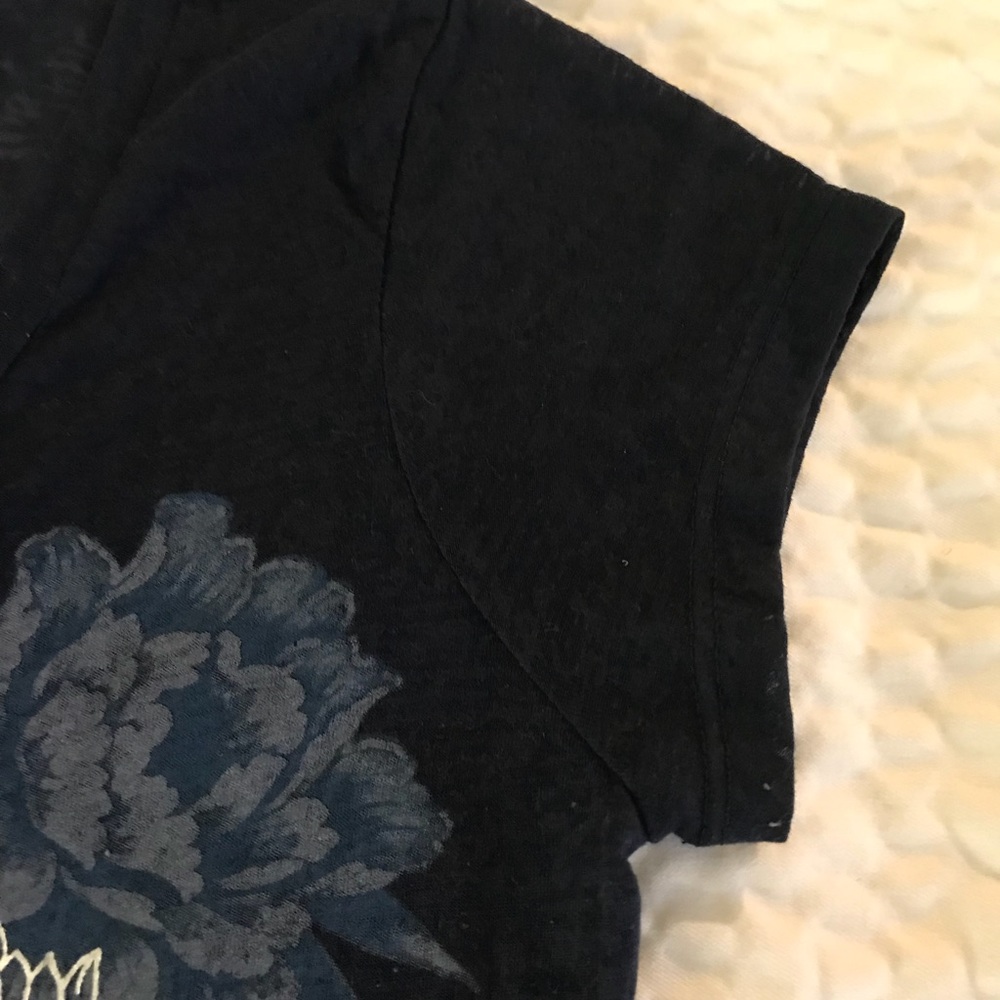 Express Short Sleeve Floral Print Tshirt - Picture 3 of 6